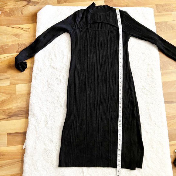 House of Harlow black mock neck sweater dress with cut out size large - Picture 8 of 10